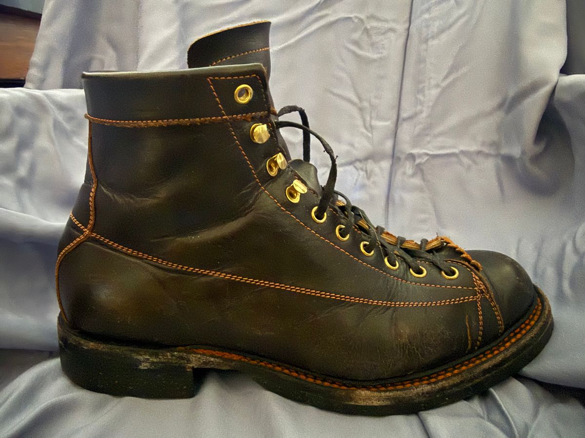 Photo by Mirswith95 on February 1, 2026 of the Sagara Cordmaster in Indonesian Black Teacore.