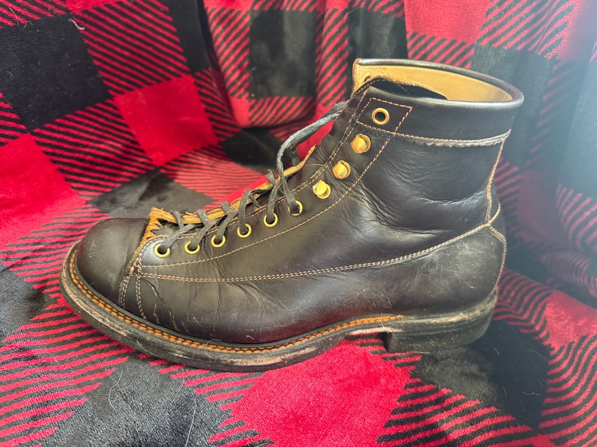 Photo by Mirswith95 on March 3, 2026 of the Sagara Cordmaster in Indonesian Black Teacore.