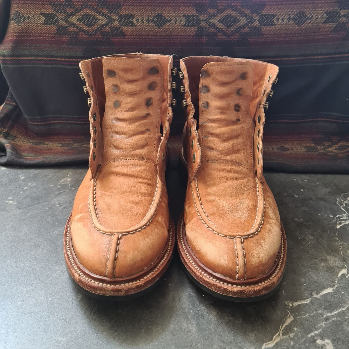 Photo by DownThunderdome on December 6, 2024 of the Grant Stone Ottawa Boot in Incas Natural Kangaroo.
