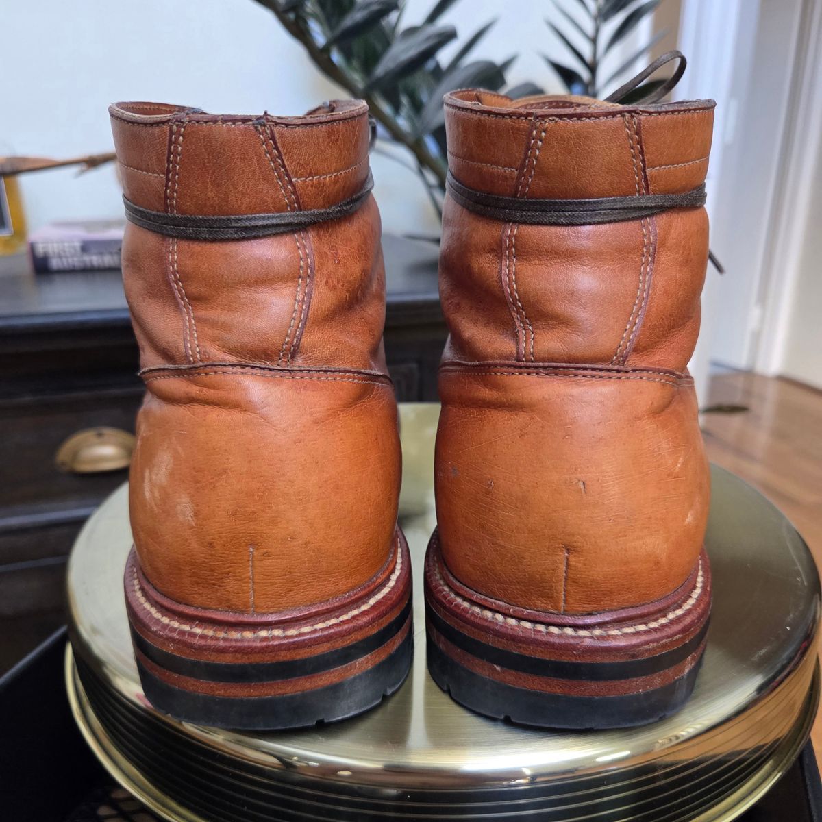 Photo by DownThunderdome on March 2, 2025 of the Grant Stone Ottawa Boot in Incas Natural Kangaroo.