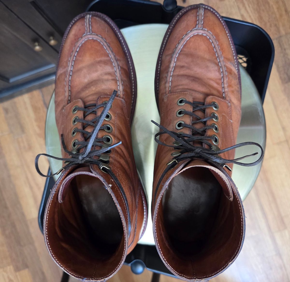 Photo by DownThunderdome on March 2, 2025 of the Grant Stone Ottawa Boot in Incas Natural Kangaroo.