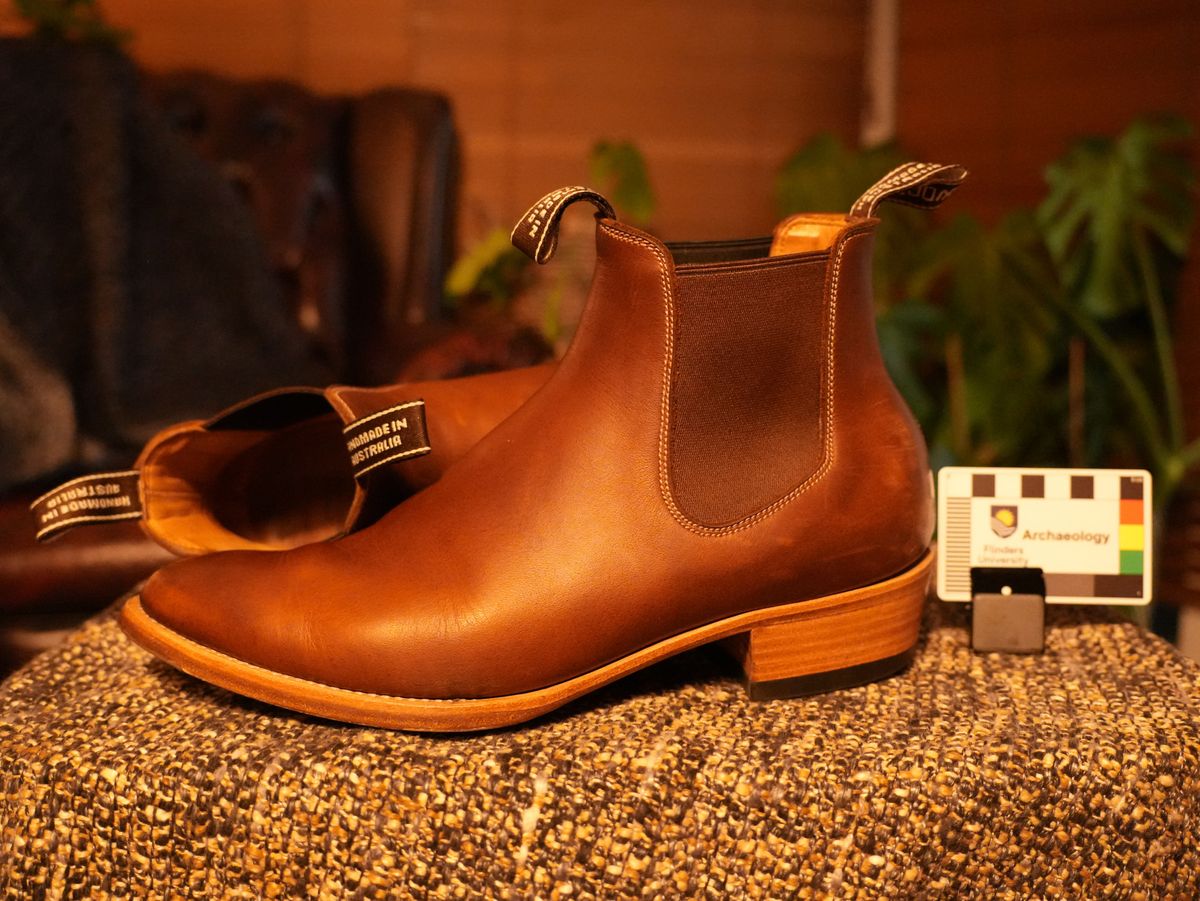 Photo by DownThunderdome on November 3, 2025 of the Wootten Sgt. Pepper in Waxxed Saddle Tan.