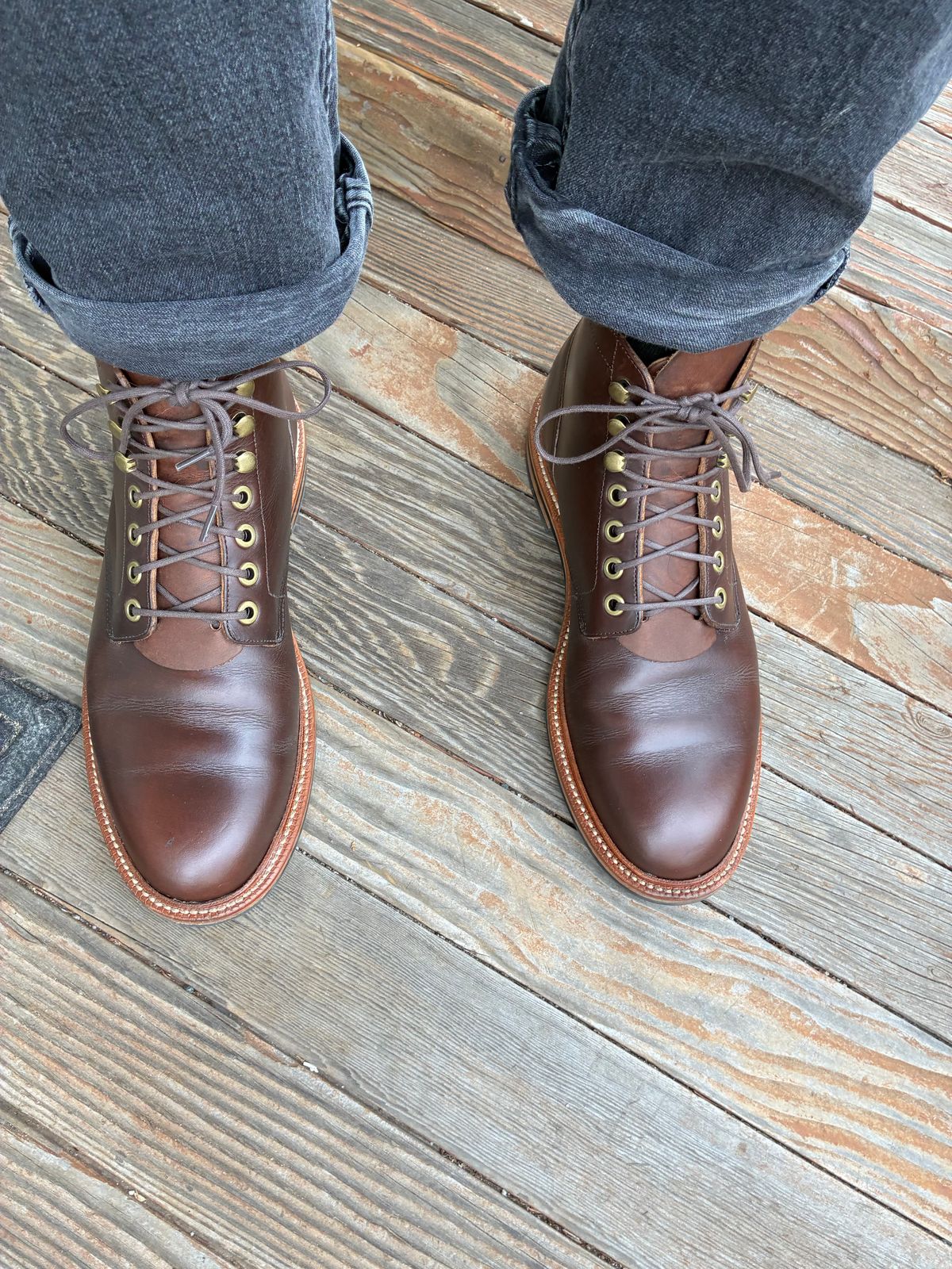 Photo by chrsd on April 7, 2026 of the Grant Stone Diesel Boot in Horween Crimson Chromexcel.