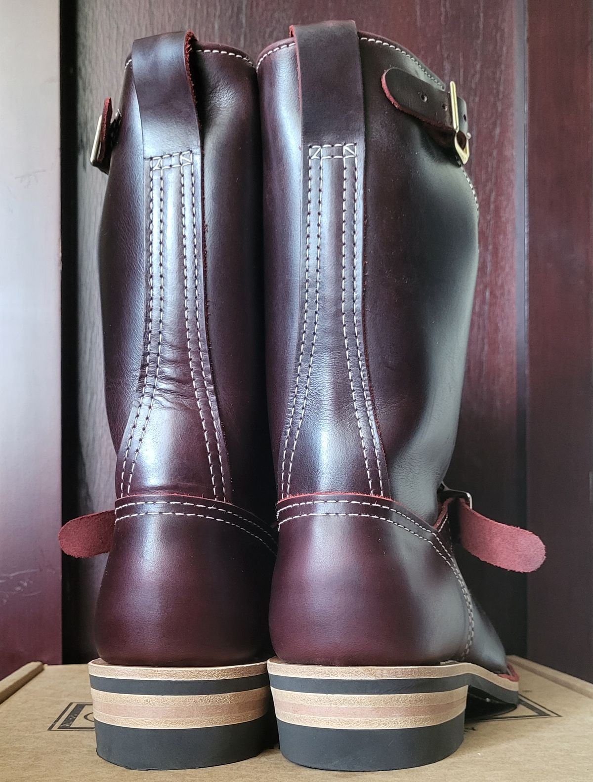 Photo by Mobeeenzeee on October 1, 2025 of the Wesco Boss Engineer Boot in Burgundy Domain.