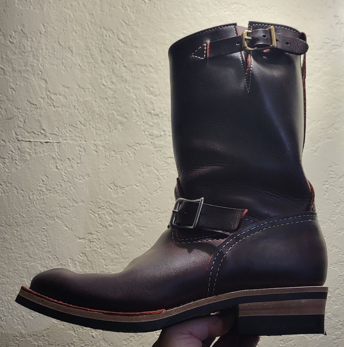 Photo by Mobeeenzeee on October 3, 2025 of the Wesco Boss Engineer Boot in Burgundy Domain.