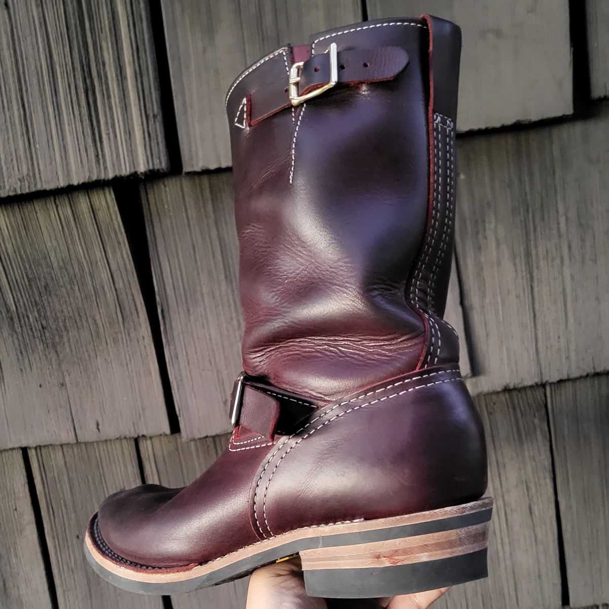 Photo by Mobeeenzeee on December 6, 2025 of the Wesco Boss Engineer Boot in Burgundy Domain.