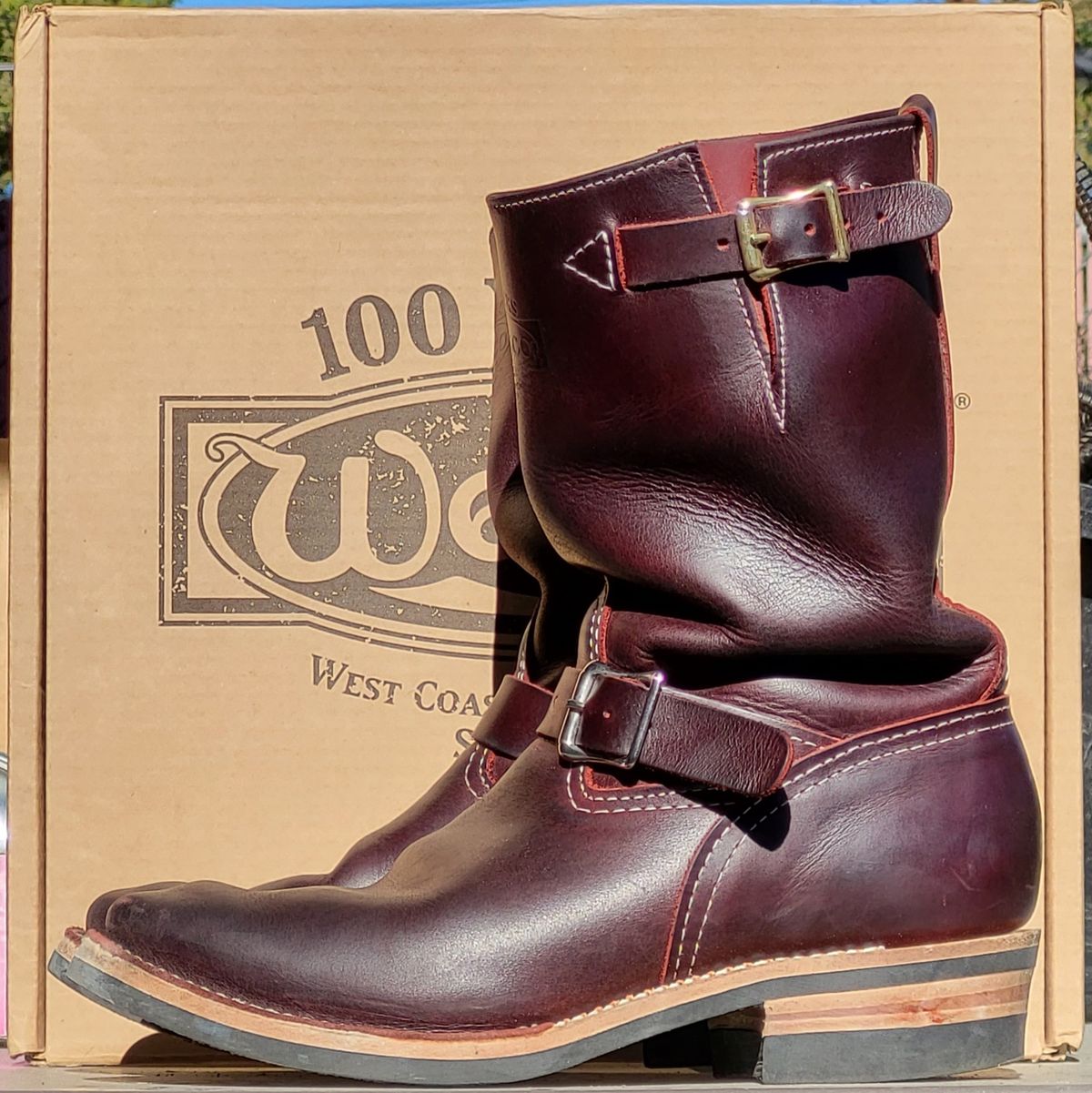 Photo by Mobeeenzeee on December 5, 2025 of the Wesco Boss Engineer Boot in Burgundy Domain.