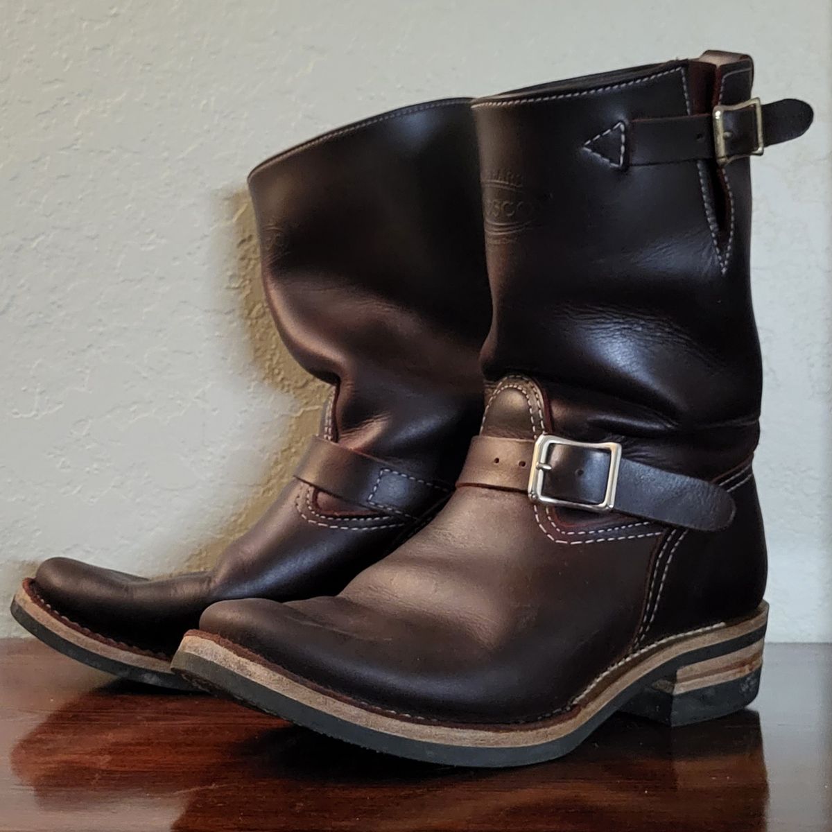 Photo by Mobeeenzeee on January 6, 2026 of the Wesco Boss Engineer Boot in Burgundy Domain.