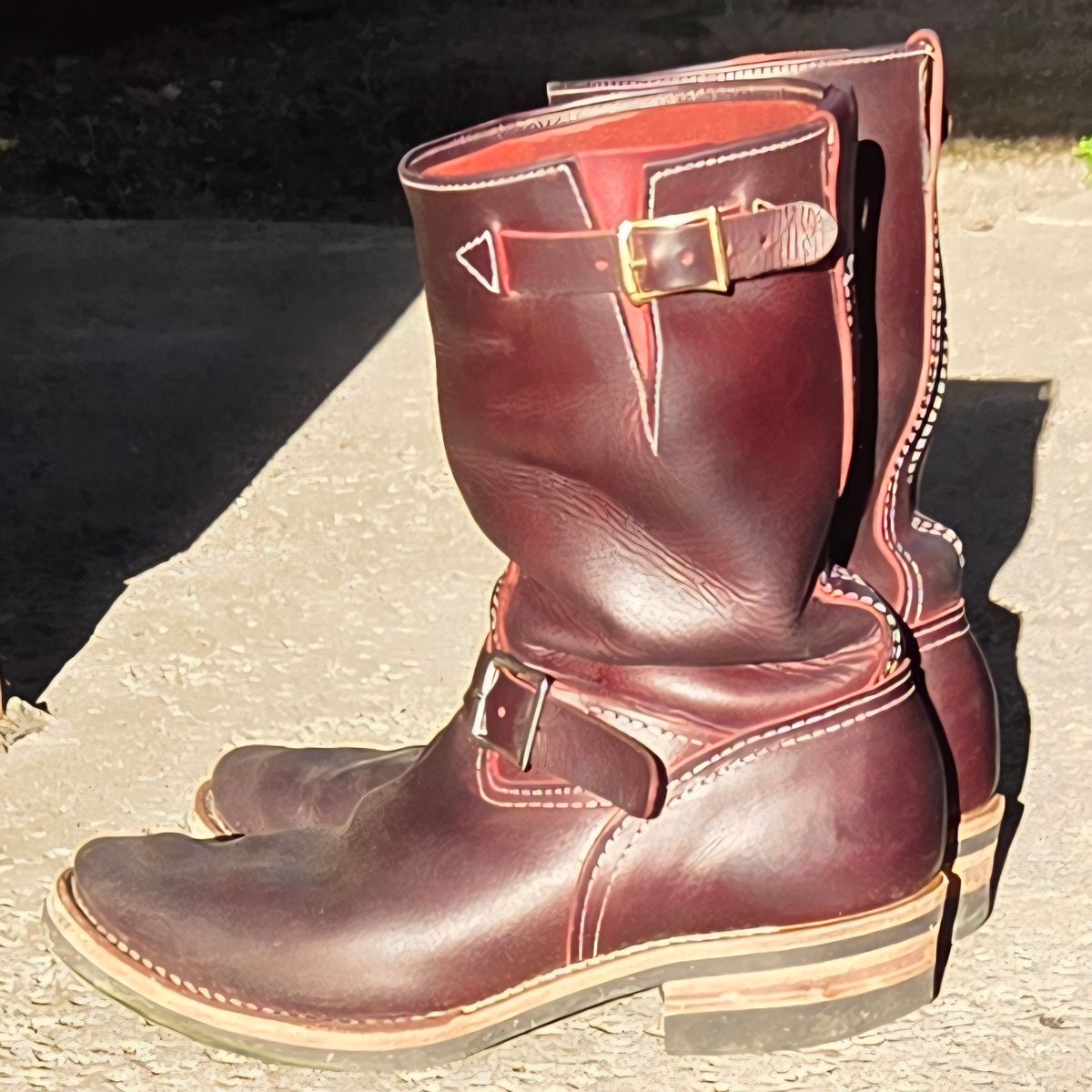 Photo by Mobeeenzeee on March 6, 2026 of the Wesco Boss Engineer Boot in Burgundy Domain.
