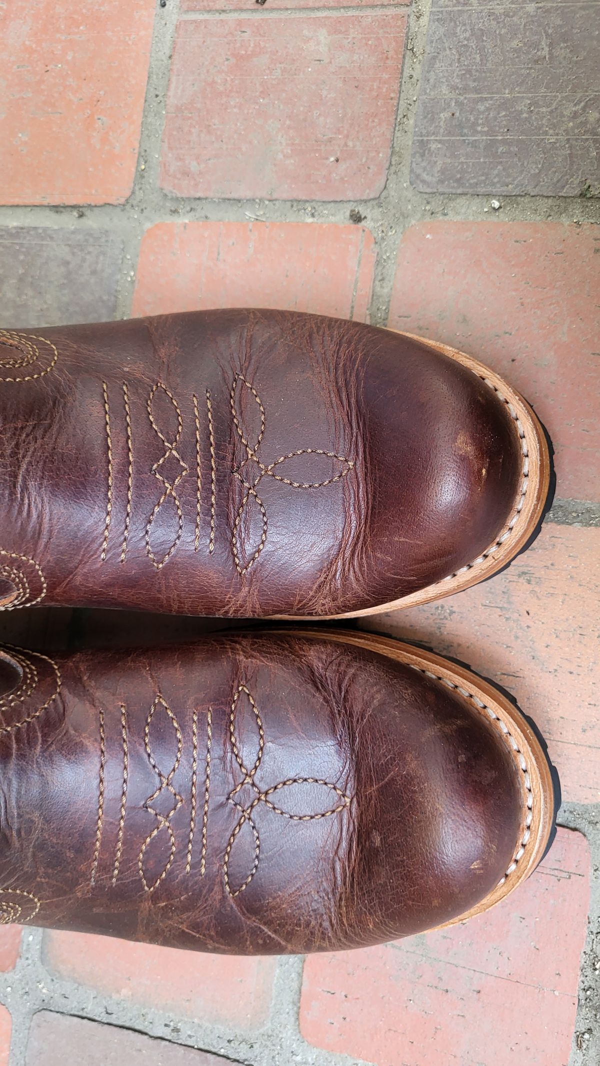 Photo by Onepairenough on April 26, 2025 of the Craft & Glory Bandera Cowboy Boots in Craft & Glory / Full Grain Leather.