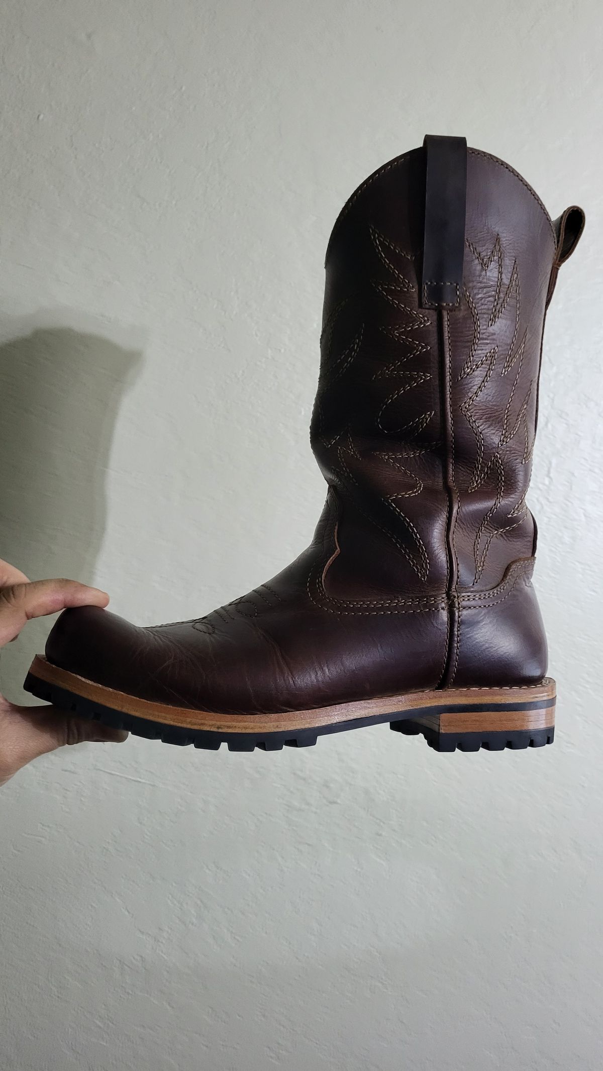 Photo by Onepairenough on April 26, 2025 of the Craft & Glory Bandera Cowboy Boots in Craft & Glory / Full Grain Leather.