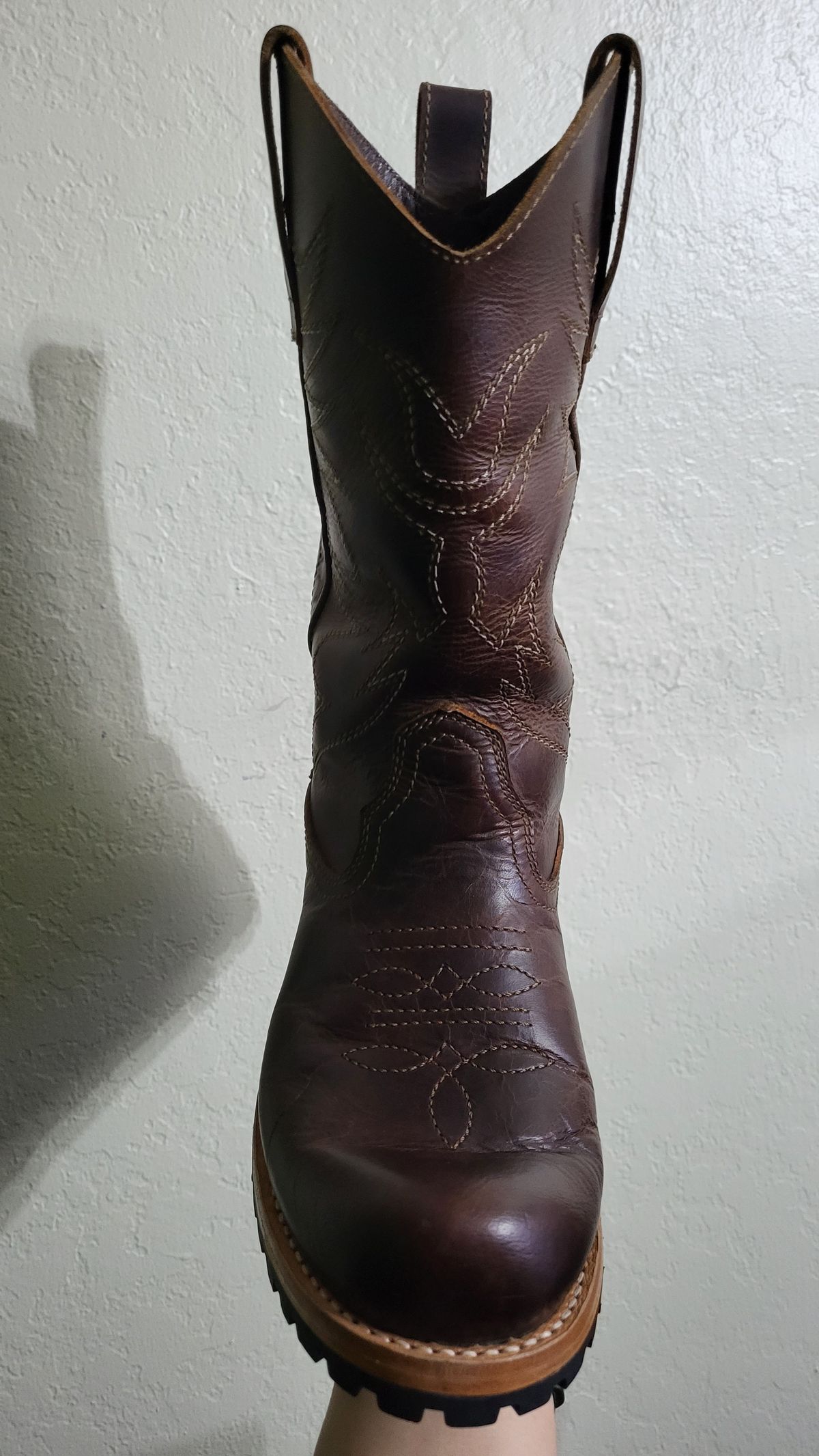 Photo by Onepairenough on April 26, 2025 of the Craft & Glory Bandera Cowboy Boots in Craft & Glory / Full Grain Leather.