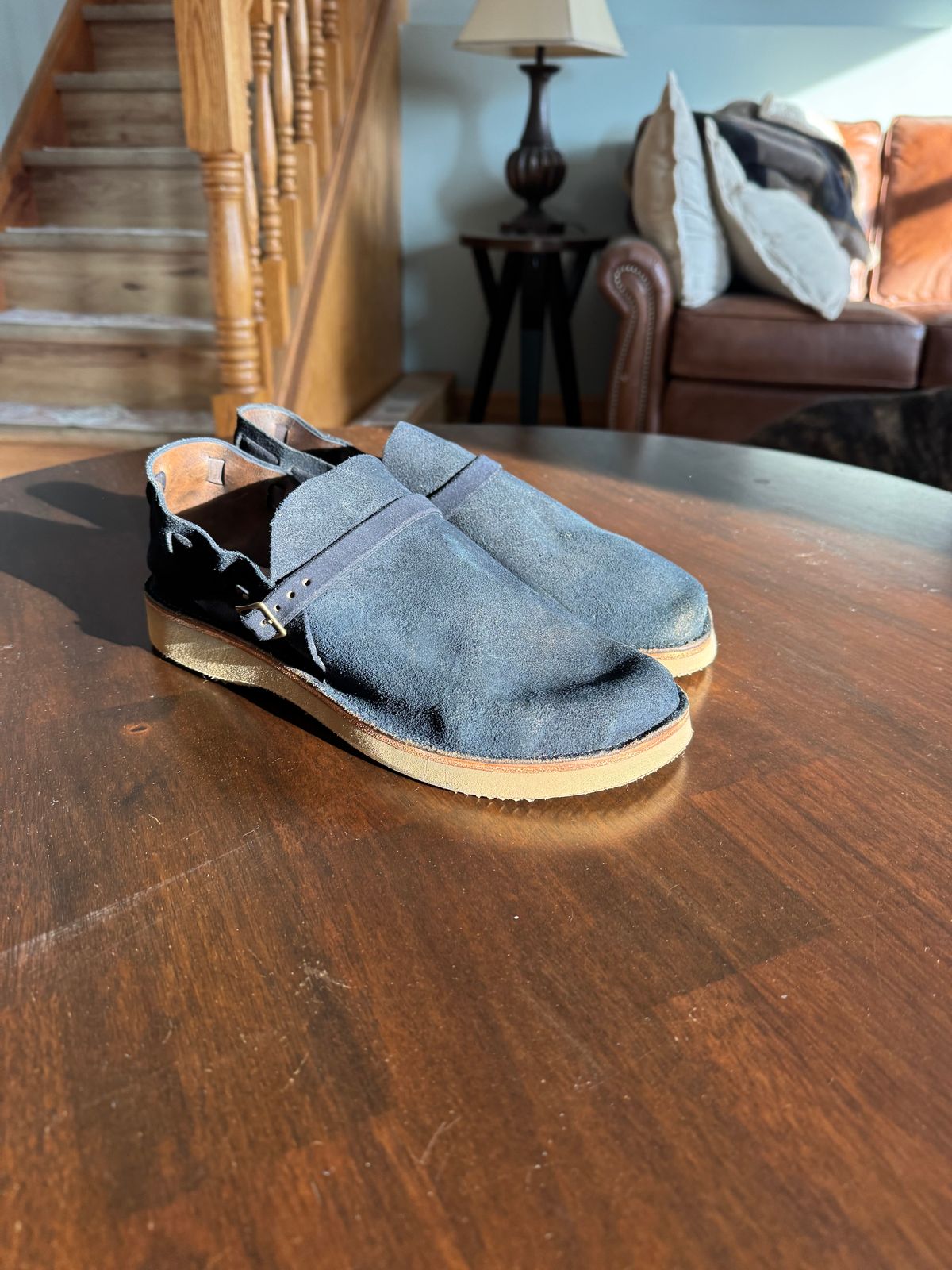 Photo by gstein.250 on January 4, 2026 of the Oak Street Bootmakers Country Loafer in Natural Cxl Rough Out Indigo.
