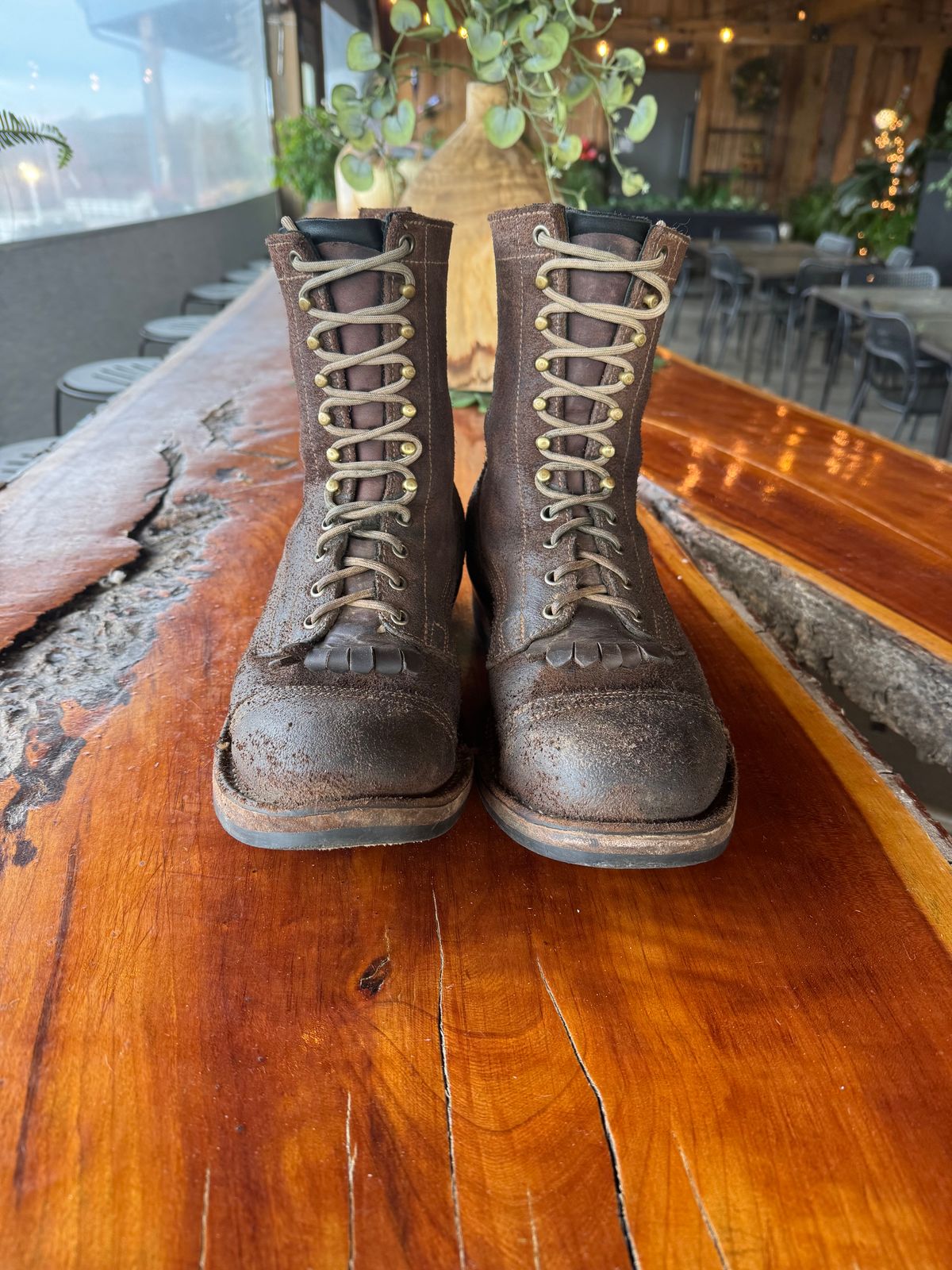 Photo by gstein.250 on November 3, 2025 of the Drew's Boots Contractor 8-inch in Brown Roughout.