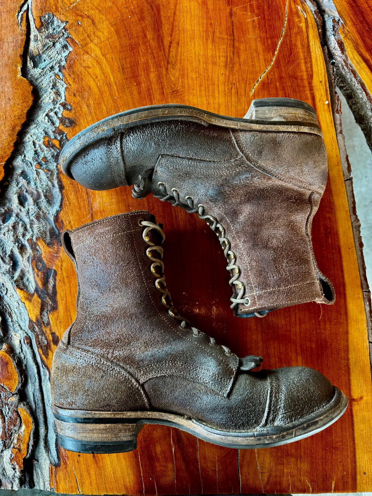 Photo by gstein.250 on March 5, 2026 of the Drew's Boots Contractor 8-inch in Brown Roughout.