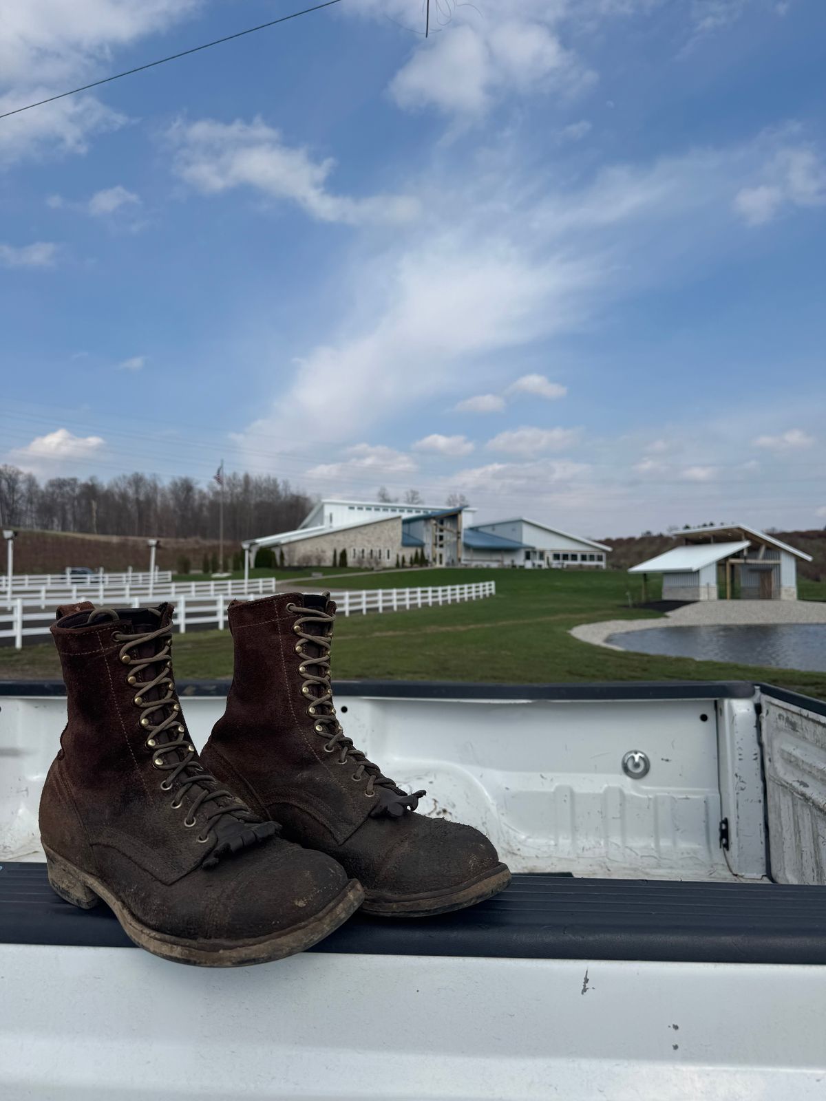 Photo by gstein.250 on March 26, 2026 of the Drew's Boots Contractor 8-inch in Brown Roughout.