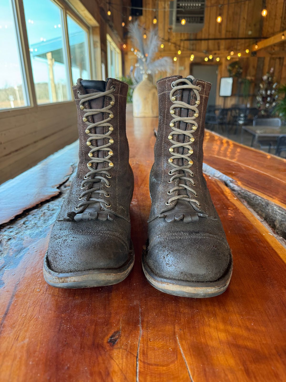 Photo by gstein.250 on April 4, 2026 of the Drew's Boots Contractor 8-inch in Brown Roughout.