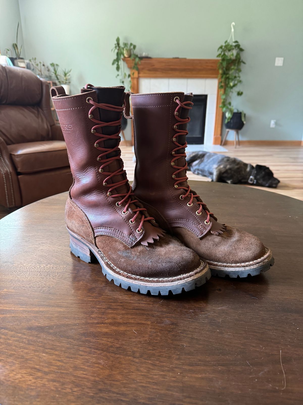 Photo by gstein.250 on August 9, 2025 of the Nicks BuilderPro in Seidel 1964 Brown Roughout.