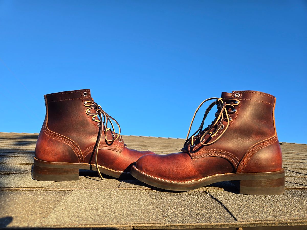 Photo by InanimatePepper on January 14, 2025 of the Nicks Custom Model in Italian Brown Cypress.