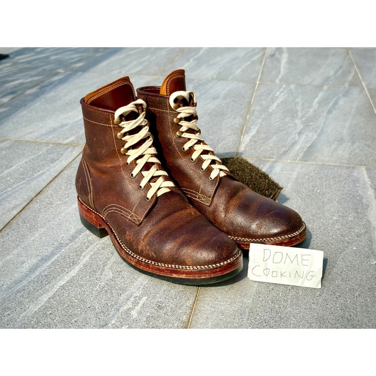 Photo by wwhmusic on November 5, 2025 of the Fortis Boots Strider in Indonesian Brown Waxed Flesh.