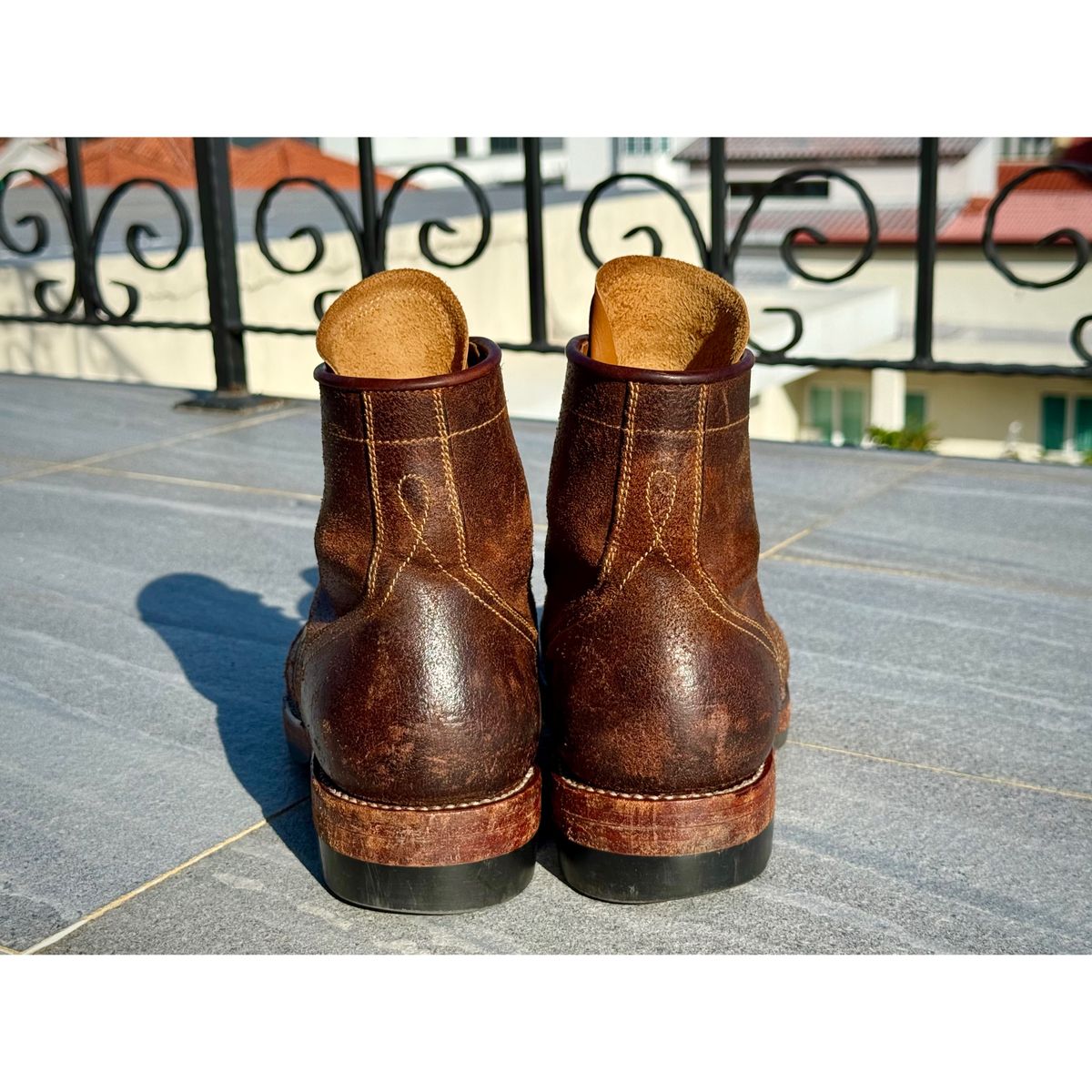 Photo by wwhmusic on December 5, 2025 of the Fortis Boots Strider in Indonesian Brown Waxed Flesh.