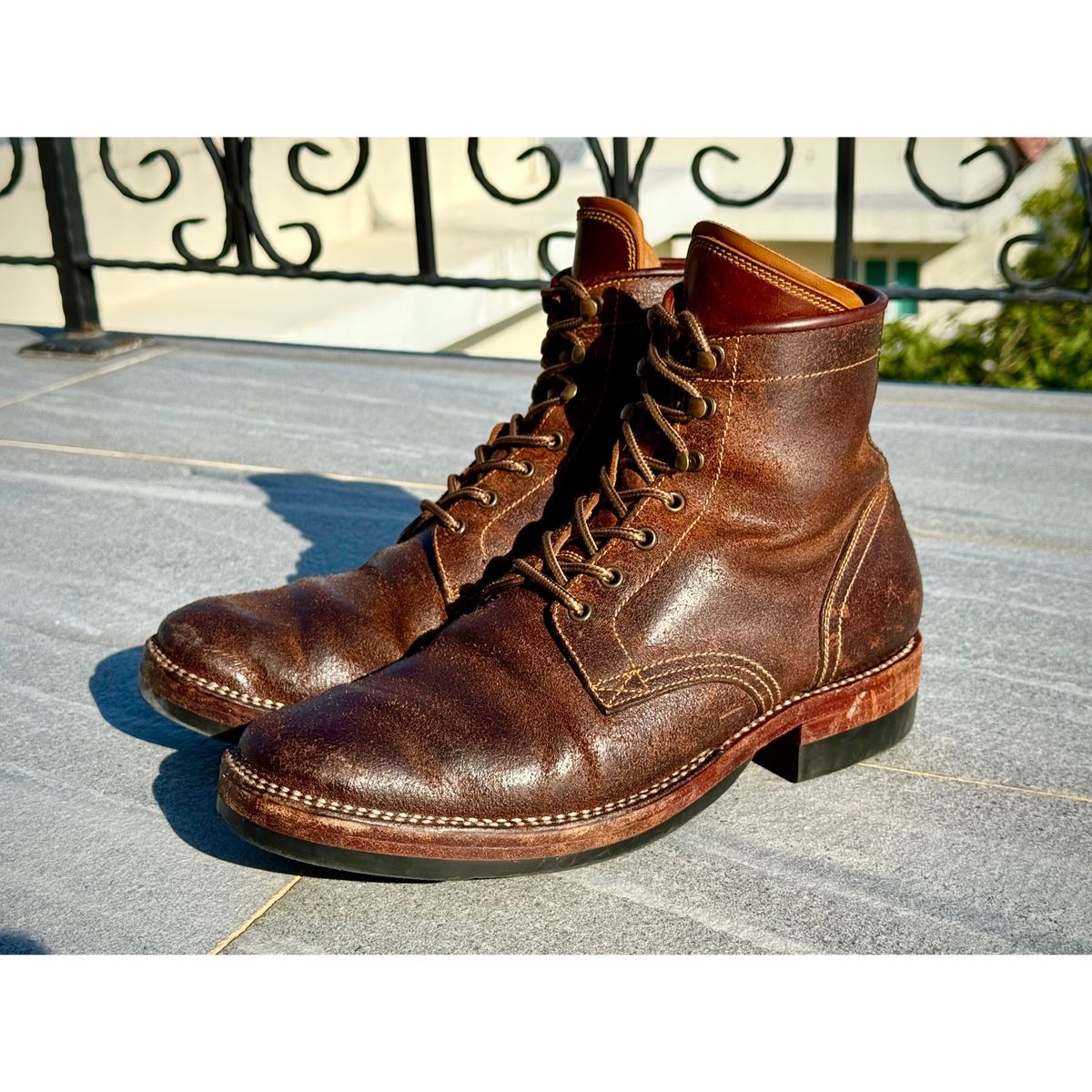 Photo by wwhmusic on December 5, 2025 of the Fortis Boots Strider in Indonesian Brown Waxed Flesh.