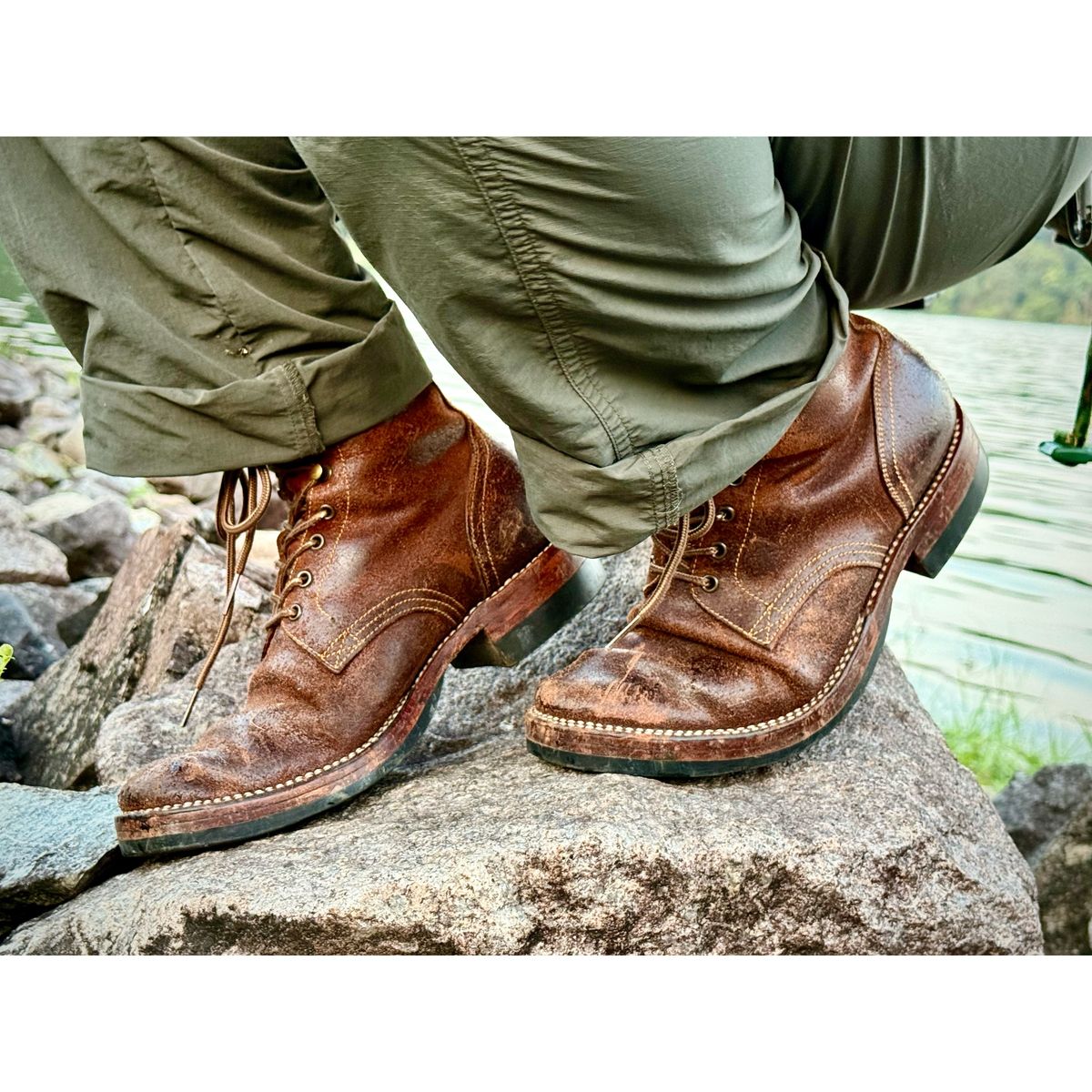 Photo by wwhmusic on March 3, 2026 of the Fortis Boots Strider in Indonesian Brown Waxed Flesh.
