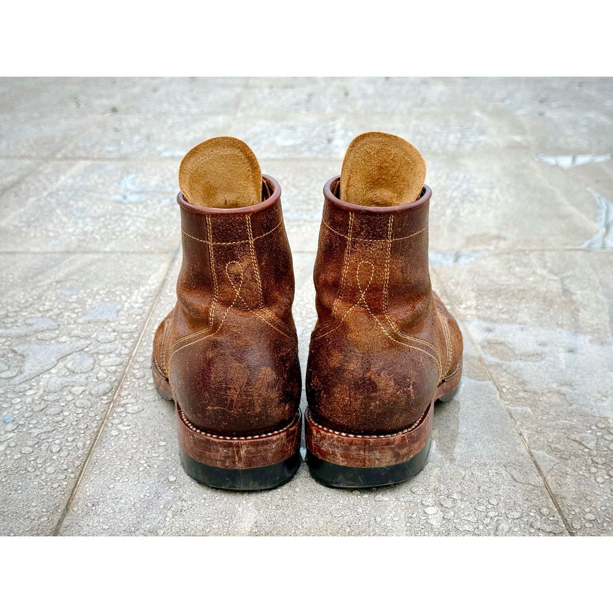 Photo by wwhmusic on March 3, 2026 of the Fortis Boots Strider in Indonesian Brown Waxed Flesh.