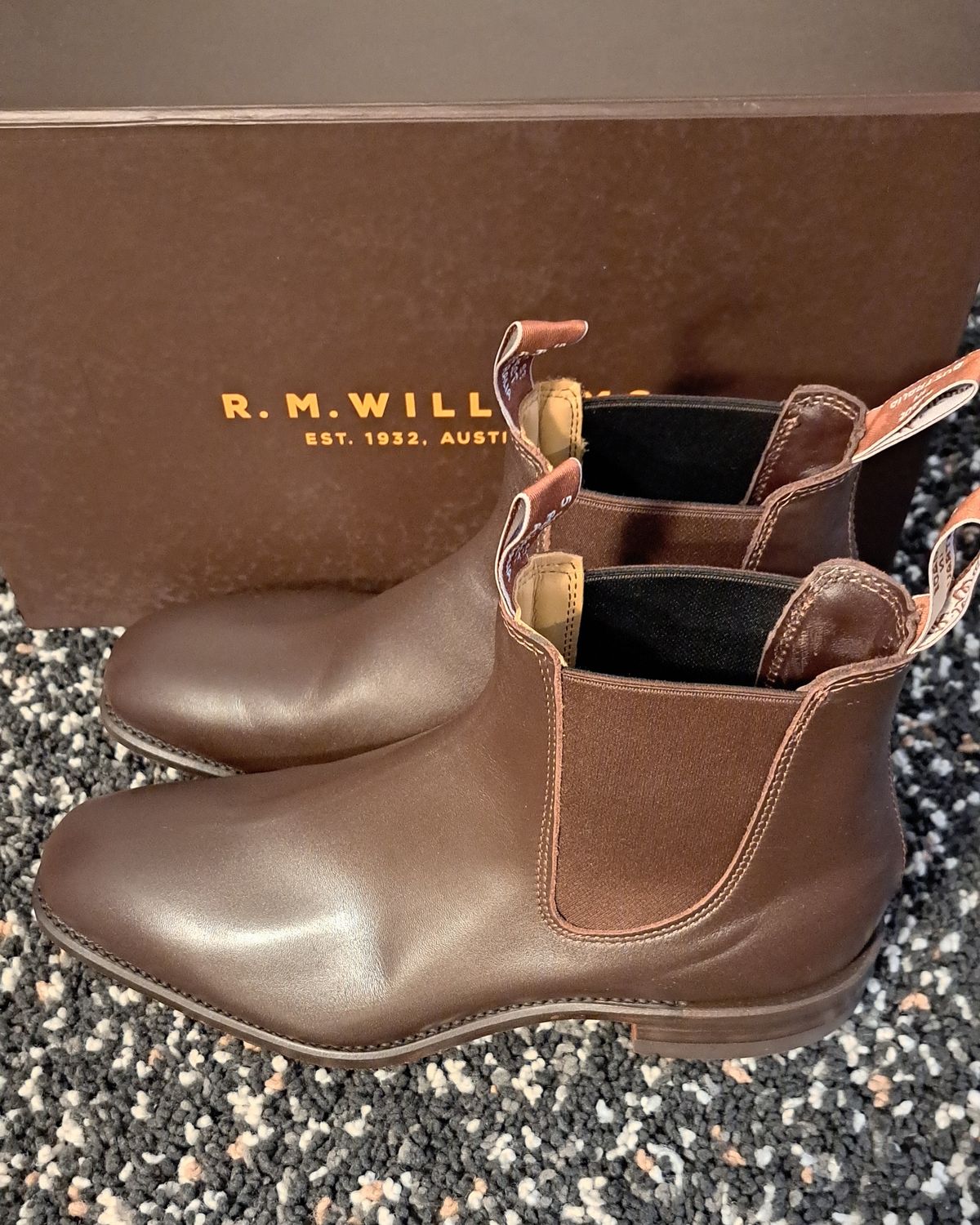 Photo by miboots on October 4, 2024 of the R.M. Williams Craftsman Boot in Chestnut Yearling.