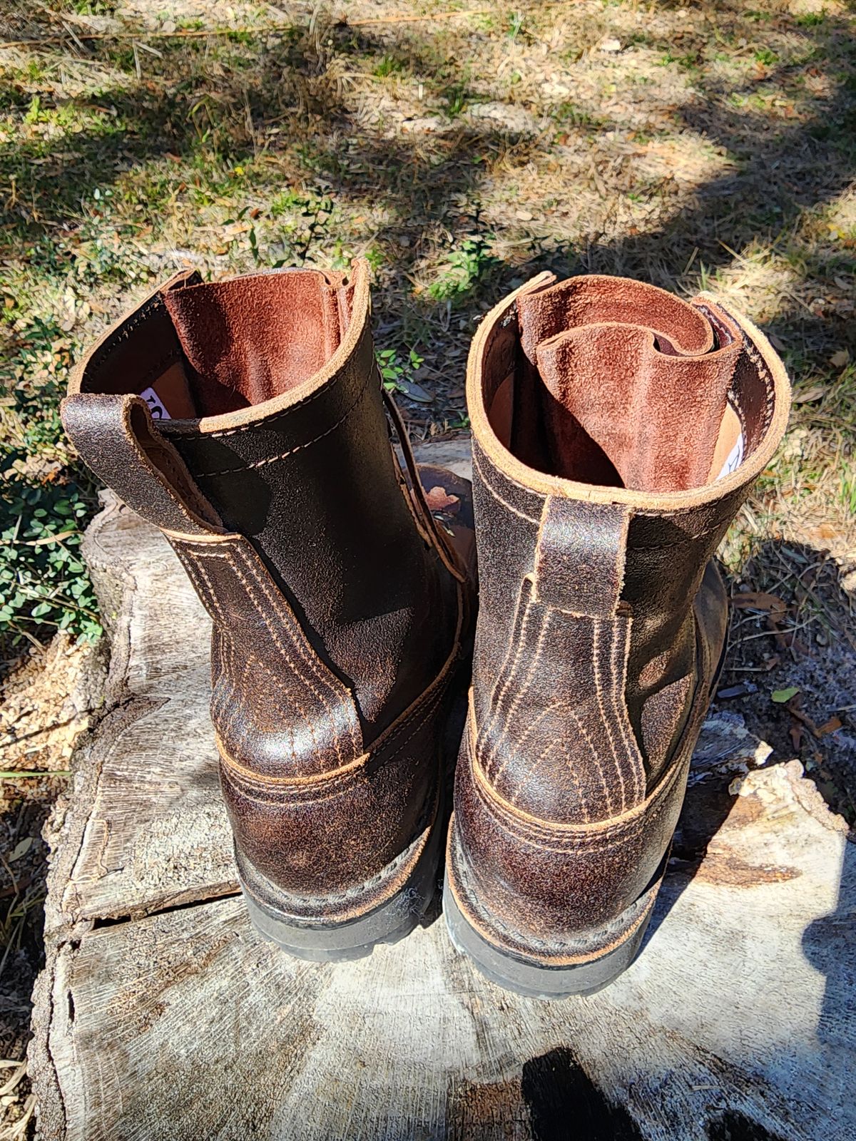 Photo by ProletariatPrince on January 19, 2025 of the Nicks x Rose Anvil ND3 in Horween Brown Waxed Flesh.