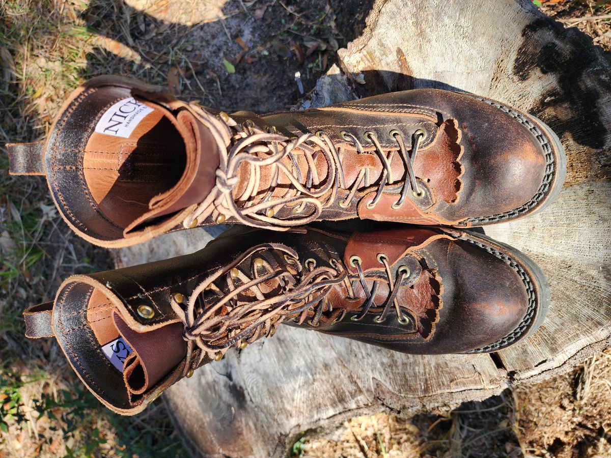 Photo by ProletariatPrince on January 19, 2025 of the Nicks x Rose Anvil ND3 in Horween Brown Waxed Flesh.