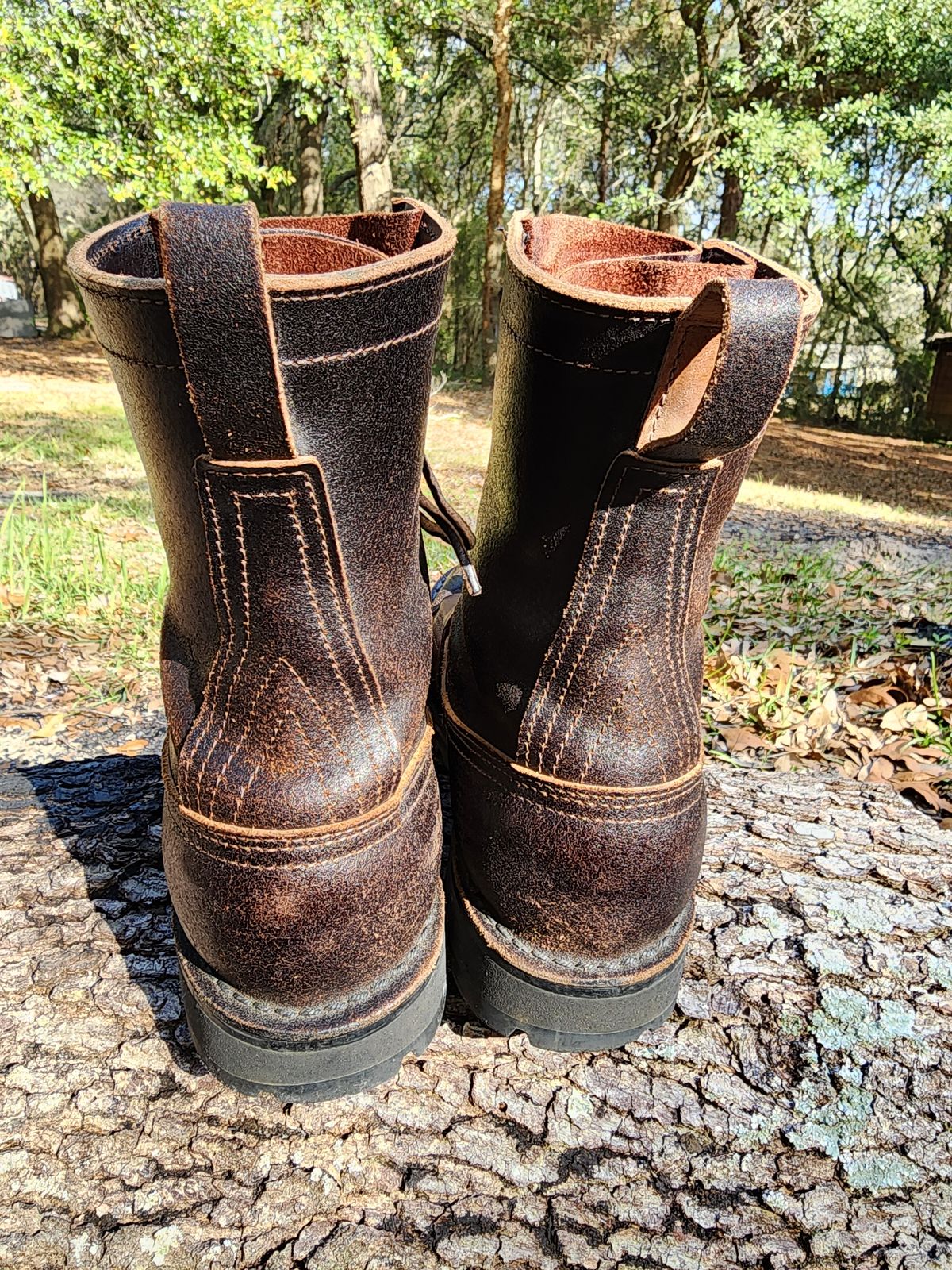 Photo by ProletariatPrince on March 8, 2025 of the Nicks x Rose Anvil ND3 in Horween Brown Waxed Flesh.