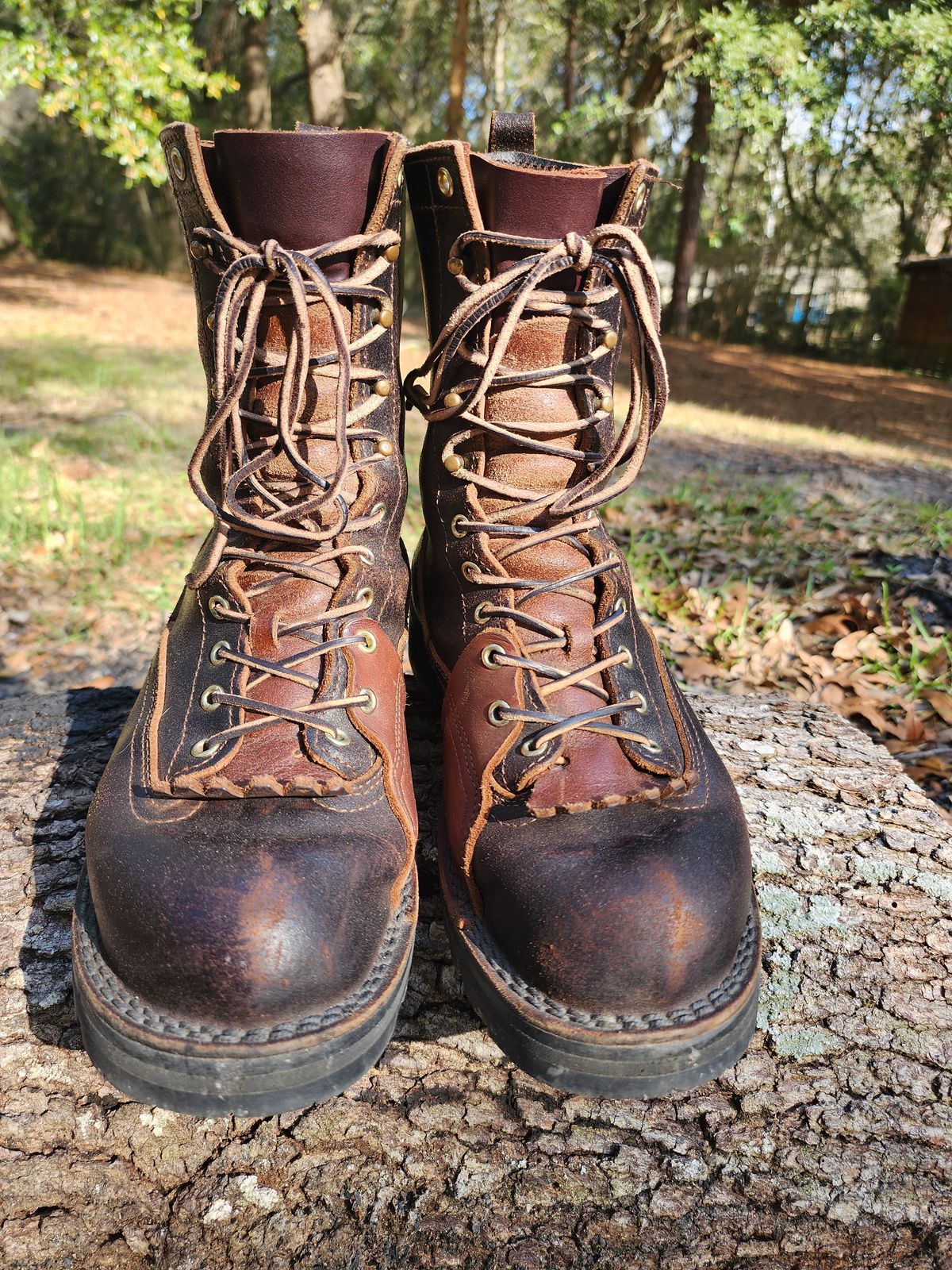 Photo by ProletariatPrince on March 8, 2025 of the Nicks x Rose Anvil ND3 in Horween Brown Waxed Flesh.