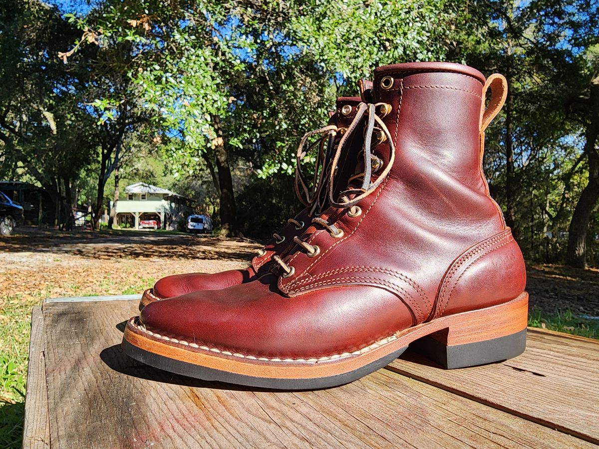 Photo by ProletariatPrince on November 2, 2025 of the Nicks Nicks X Parkhurst V3 in Wickett & Craig Chestnut Oiled Latigo.