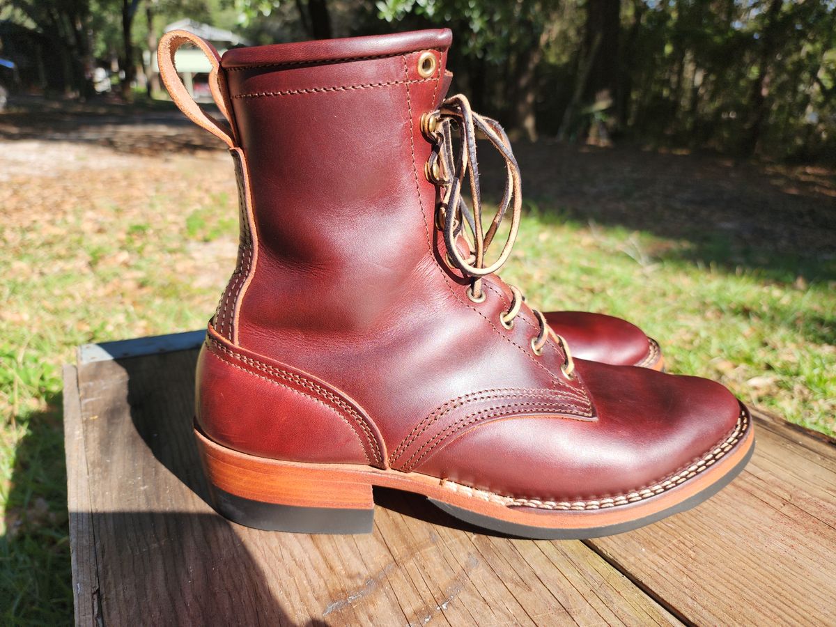 Photo by ProletariatPrince on November 2, 2025 of the Nicks Nicks X Parkhurst V3 in Wickett & Craig Chestnut Oiled Latigo.