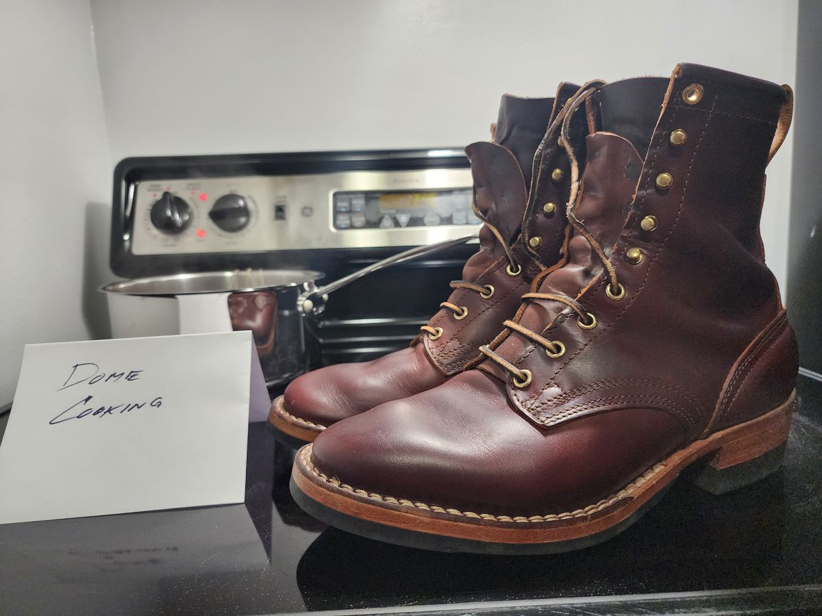 Photo by ProletariatPrince on November 6, 2025 of the Nicks Nicks X Parkhurst V3 in Wickett & Craig Chestnut Oiled Latigo.