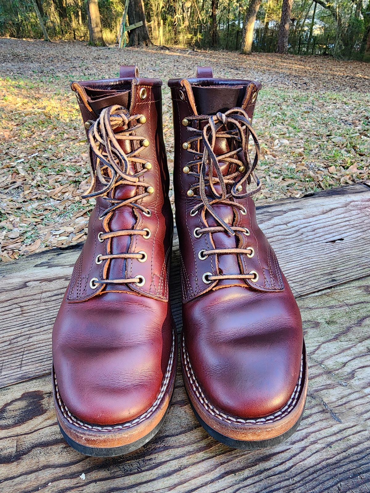 Photo by ProletariatPrince on January 4, 2026 of the Nicks Nicks X Parkhurst V3 in Wickett & Craig Chestnut Oiled Latigo.