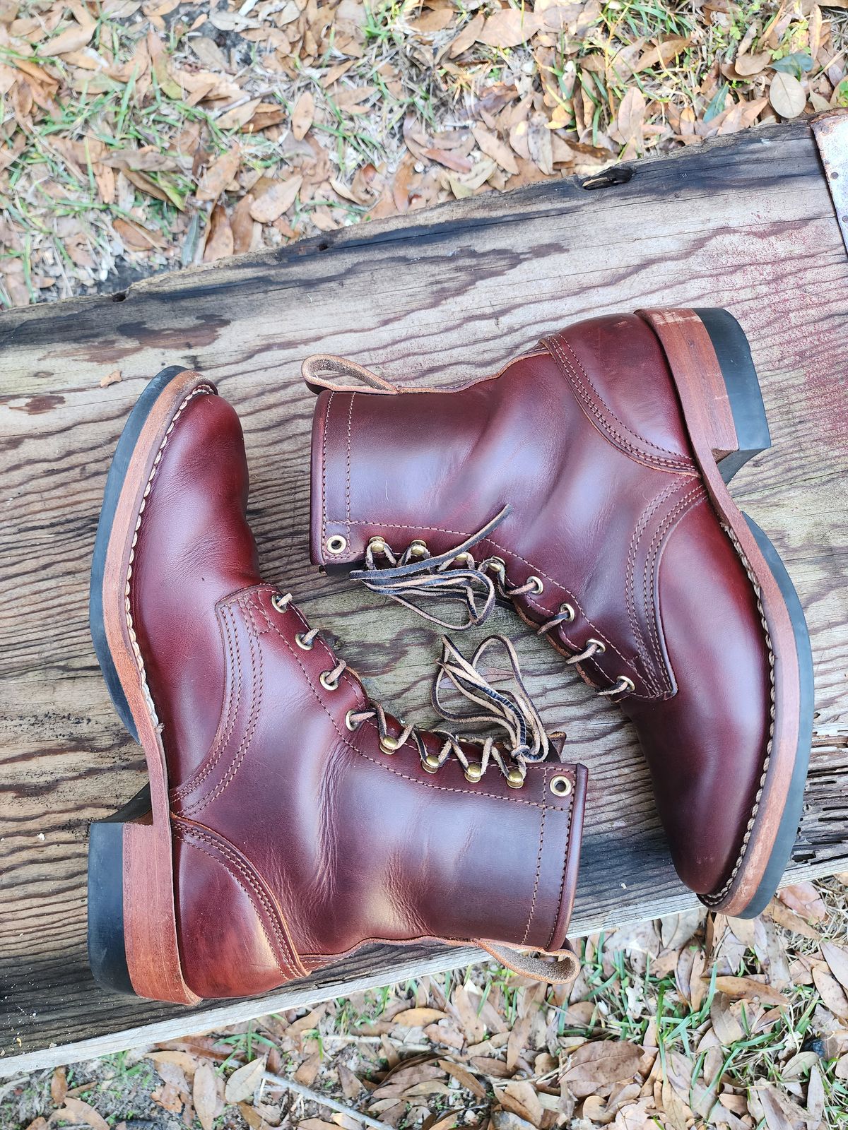 Photo by ProletariatPrince on January 4, 2026 of the Nicks Nicks X Parkhurst V3 in Wickett & Craig Chestnut Oiled Latigo.