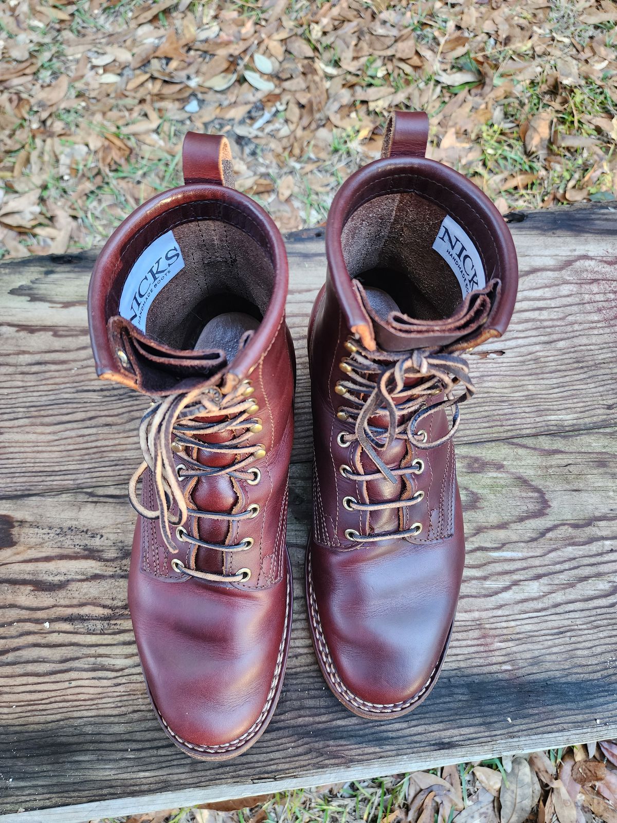 Photo by ProletariatPrince on January 4, 2026 of the Nicks Nicks X Parkhurst V3 in Wickett & Craig Chestnut Oiled Latigo.