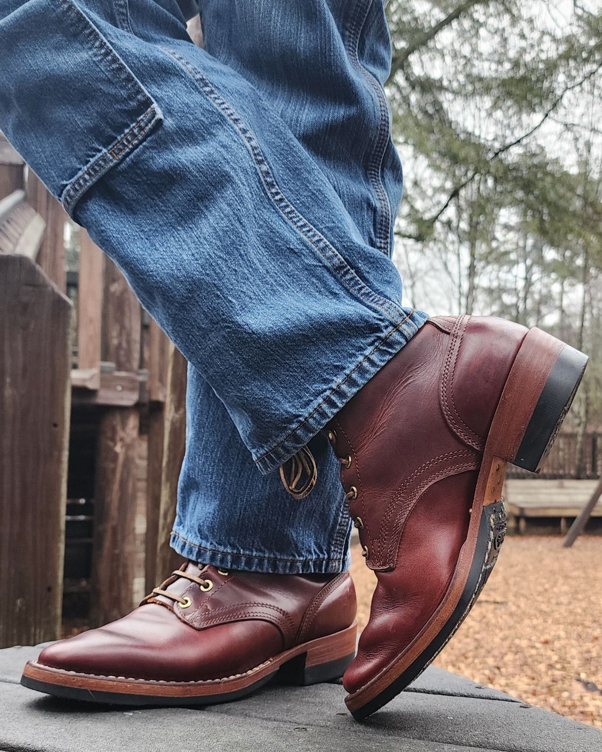 Photo by ProletariatPrince on January 25, 2026 of the Nicks Nicks X Parkhurst V3 in Wickett & Craig Chestnut Oiled Latigo.