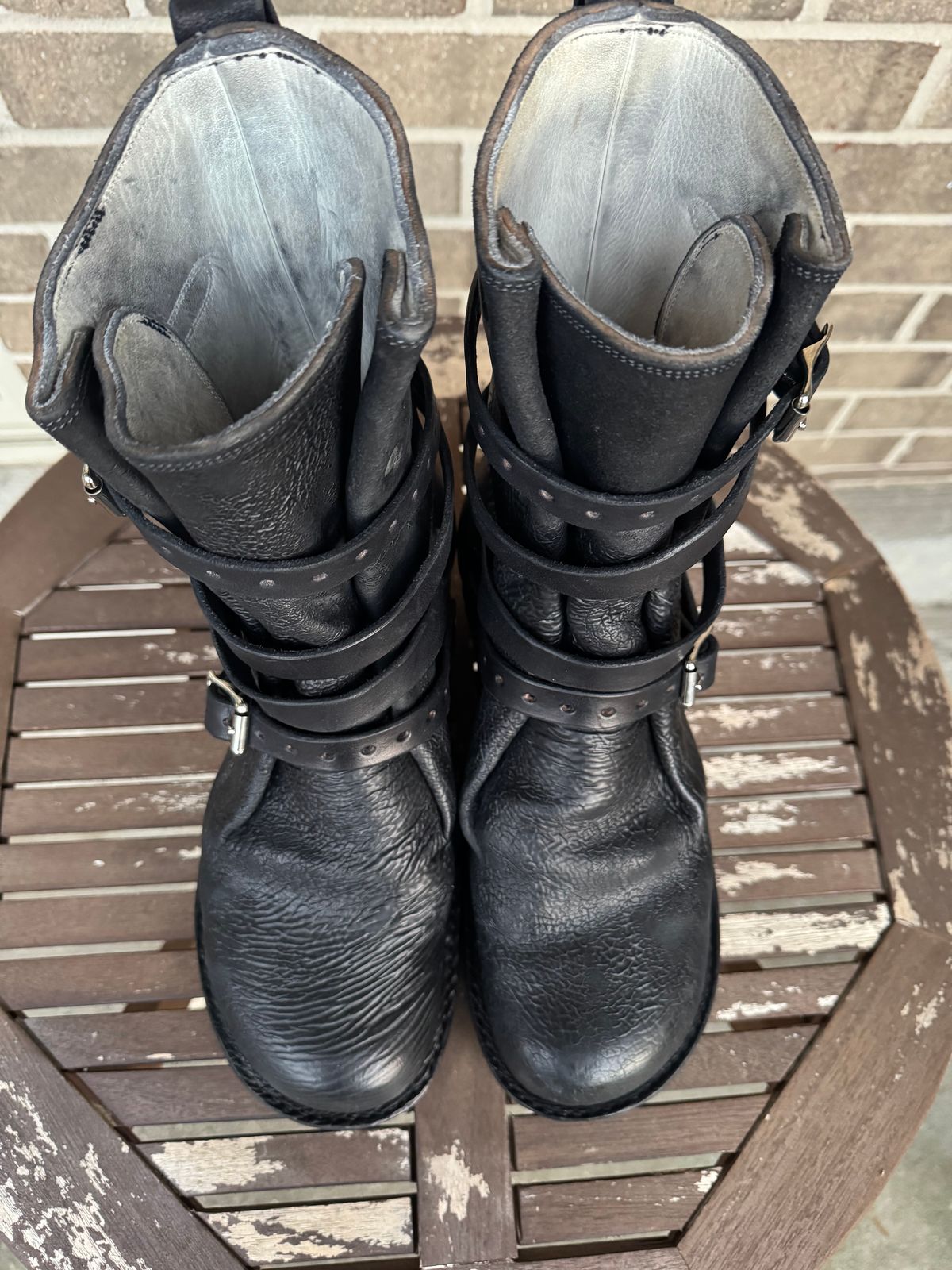 Photo by jasg749 on December 2, 2025 of the Thomas Benjamin R008 Wholecut Tanker in Conceria Cloe Black Horsebutt.