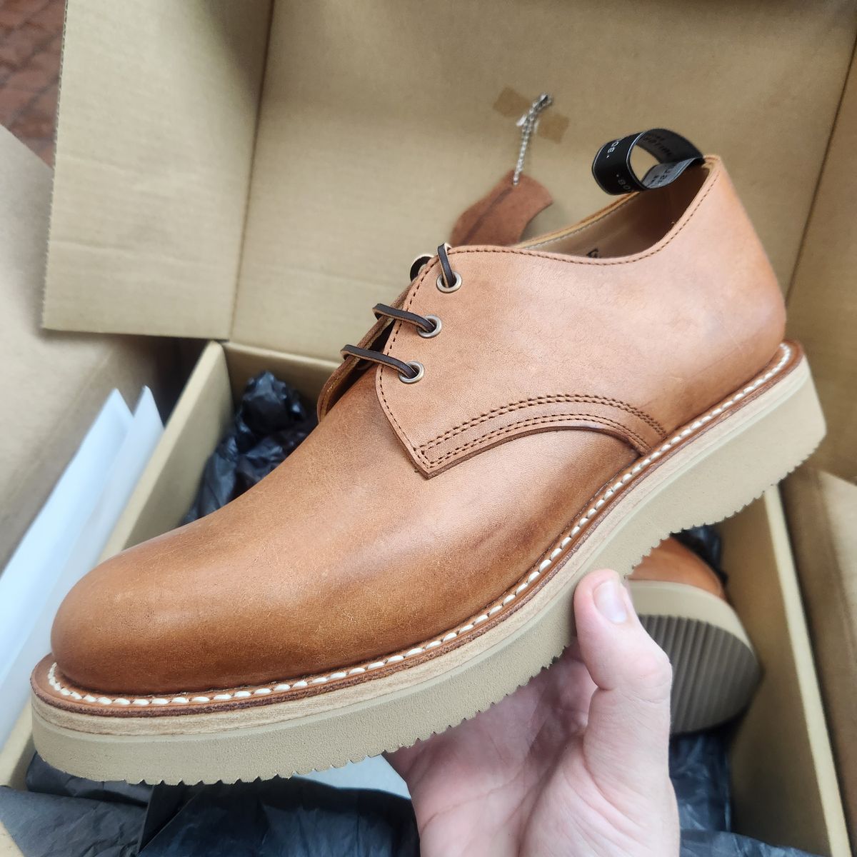 Photo by ahzrukal on September 4, 2025 of the Zerrows Derby-3 in Oiled Scratch Brown.