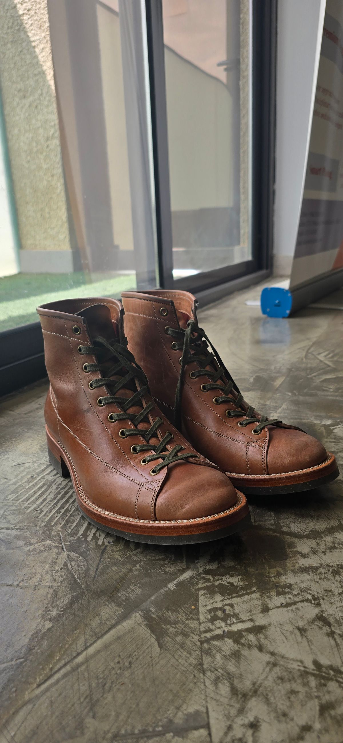 Photo by Justt_regular on March 9, 2026 of the Onderhoud LCV02 in Maryam Natural Horsebutt.