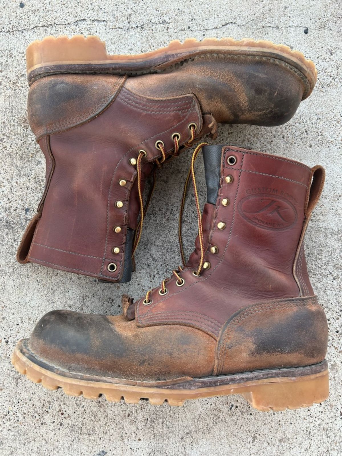 Photo by billyburl on October 1, 2025 of the JK Boots O.T. in Seidel Redwood Oil Tan.