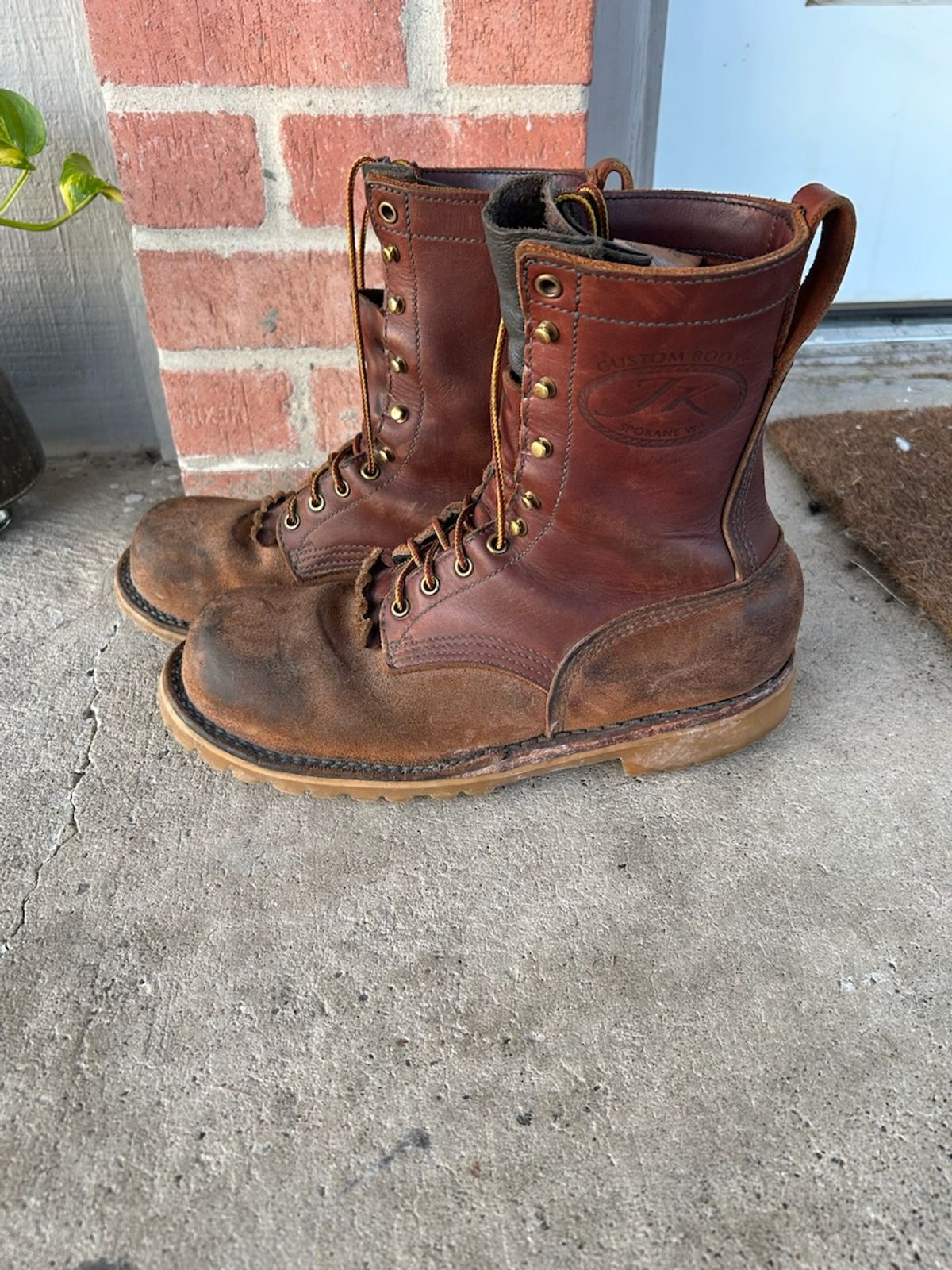 Photo by billyburl on November 5, 2025 of the JK Boots O.T. in Seidel Redwood Oil Tan.