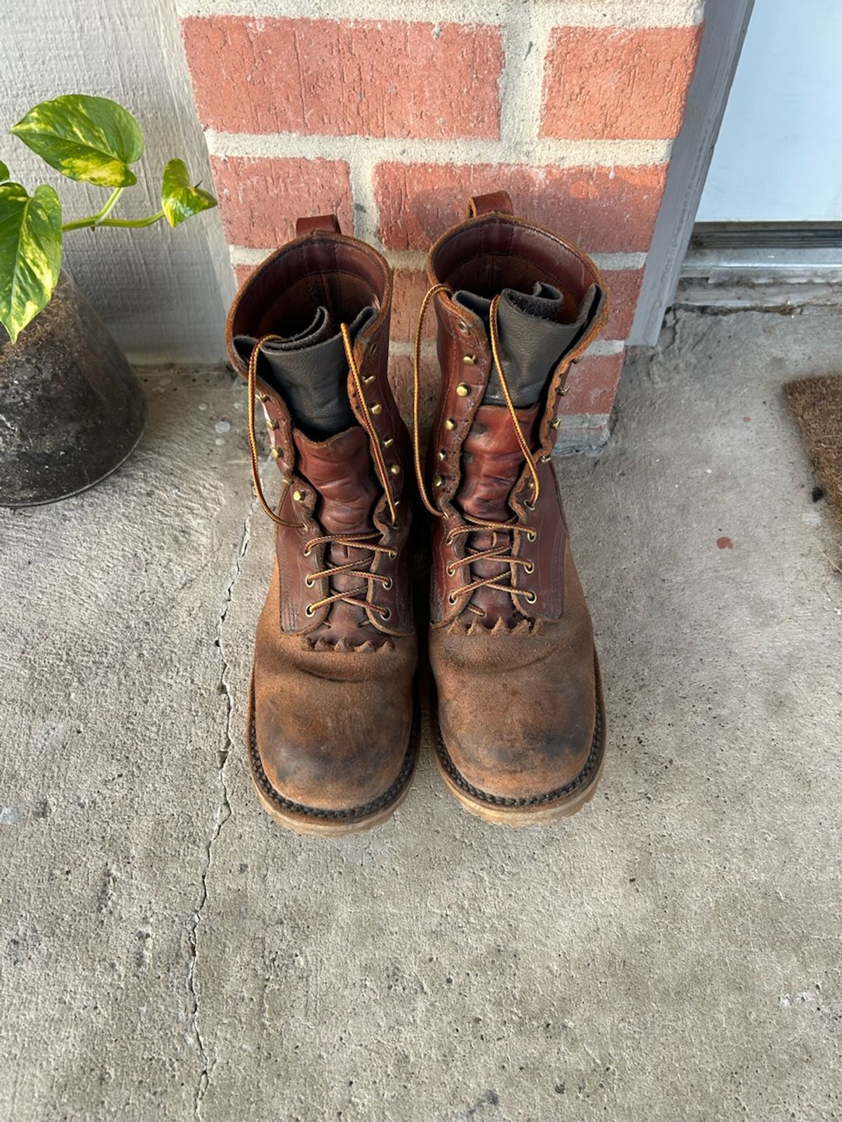 Photo by billyburl on November 5, 2025 of the JK Boots O.T. in Seidel Redwood Oil Tan.
