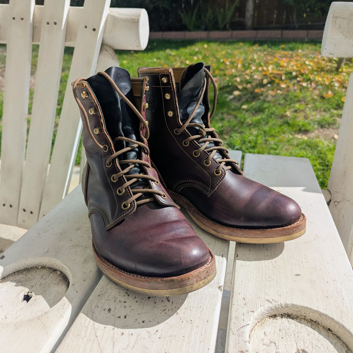 Photo by chipadoodle on November 4, 2025 of the Role Club Underdogs in Horween Color 8 Chromexcel Horsehide.