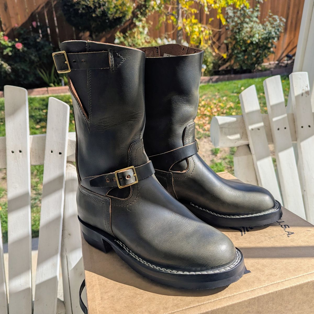 Photo by chipadoodle on November 4, 2025 of the Nicks Pullman in Wickett & Craig Slate Double Stuffed.