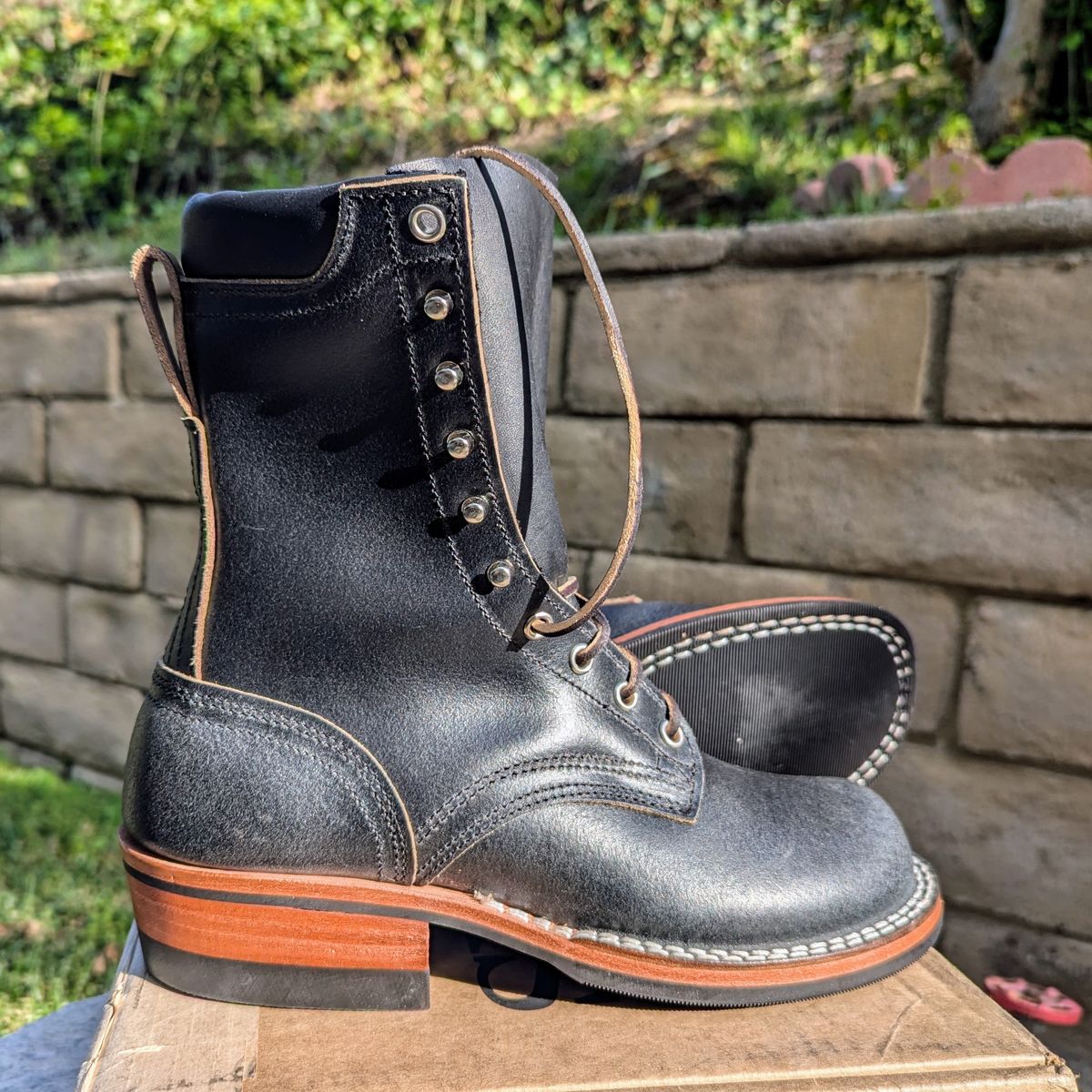 Photo by chipadoodle on May 29, 2025 of the Nicks MTO in Horween Pacific Waxed Flesh.