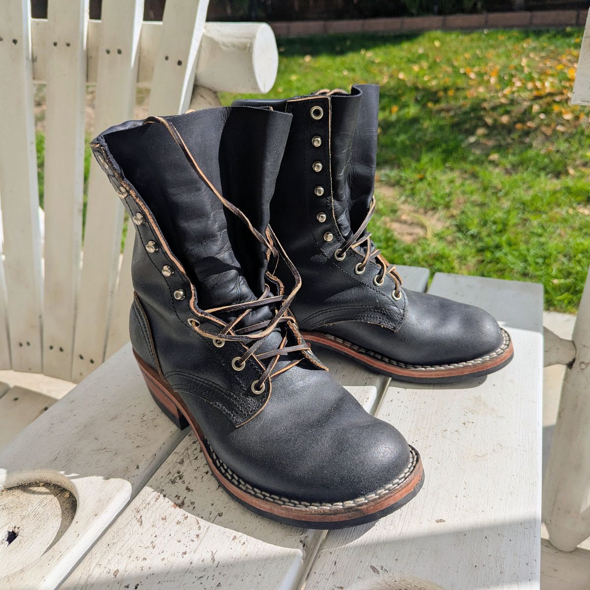 Photo by chipadoodle on November 4, 2025 of the Nicks MTO in Horween Pacific Waxed Flesh.